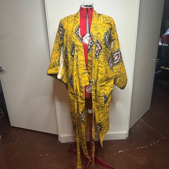 Yellow Patterned Women's Kimono Robe - Picture 5 of 6